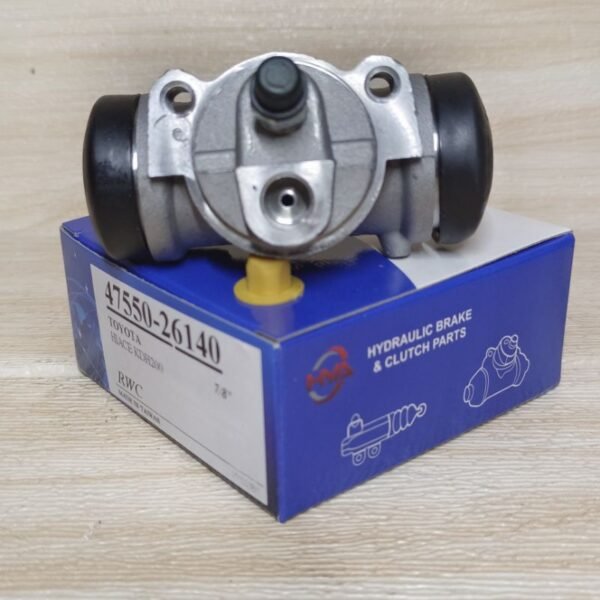 Pump Brek Belakang — Toyota Hiace · KDH200