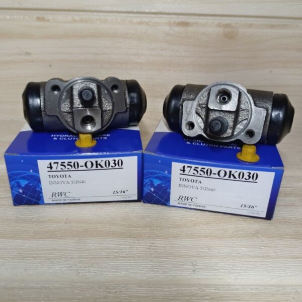 Pump Brek Belakang — Toyota Innova (2006–2015) · 47550-OK030