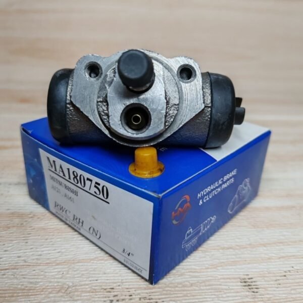 Pump Brek Belakang · YD163