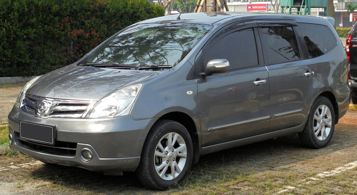 Nissan Grand Livina